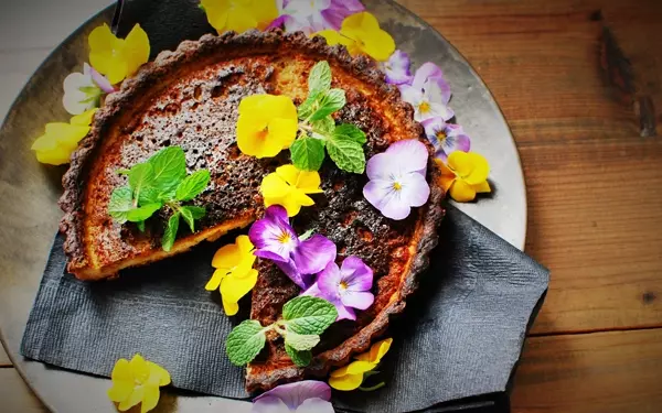 ココナッツオイルを隠し味に。生姜の香る絶品ハニージンジャータルト（タルト生地も紹介）