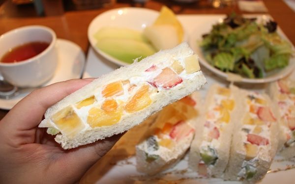 話題のエクストリーム出社で、スイーツなモーニングを食べてみた！　