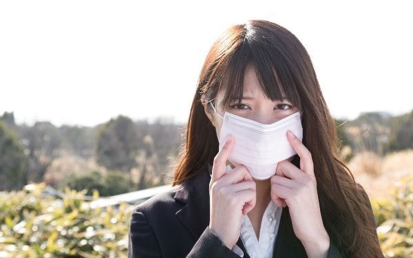 花粉の時期はまだまだ続く…イヤ～な季節をどう切り抜く？　みんなの花粉症対策を調査！　