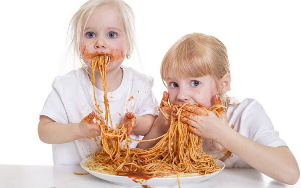 今日のランチから早速実践！ パスタの食べ方で相手に好印象を与える方法