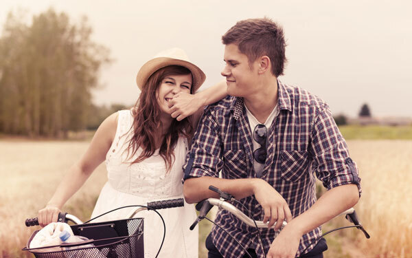 すぐにでも実行可能！　一目惚れしたあの人のハートを射抜くとっても簡単な方法