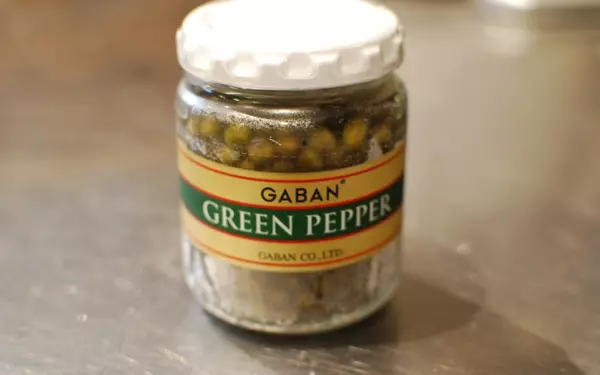 白ワインのお供に、おしゃれおつまみ「真鯛とアボカドのヘルシータルタル」