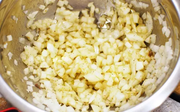 春色＆ヘルシーなサラダでおもてなし「そら豆とテンペの春サラダ」