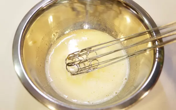 ピクニックで女子力UP間違いなしの簡単蒸しパン。彼に内緒で独り占めしたいほど美味&hellip;