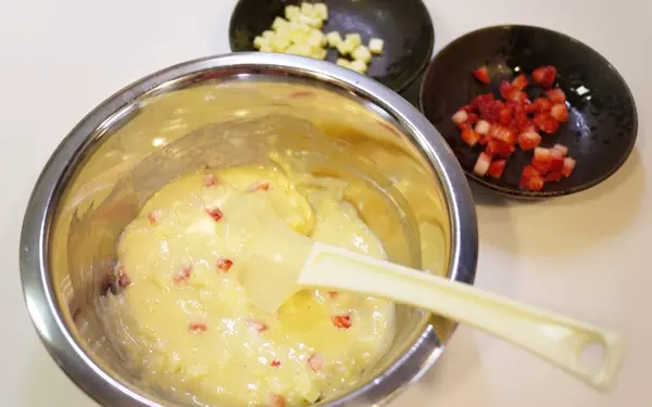 ピクニックで女子力UP間違いなしの簡単蒸しパン。彼に内緒で独り占めしたいほど美味&hellip;