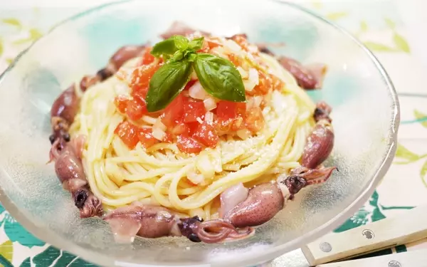 ホタルイカの脱オヤジレシピ。女子はホタルイカをパスタと食べるべし！