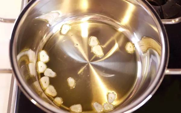 ホタルイカの脱オヤジレシピ。女子はホタルイカをパスタと食べるべし!