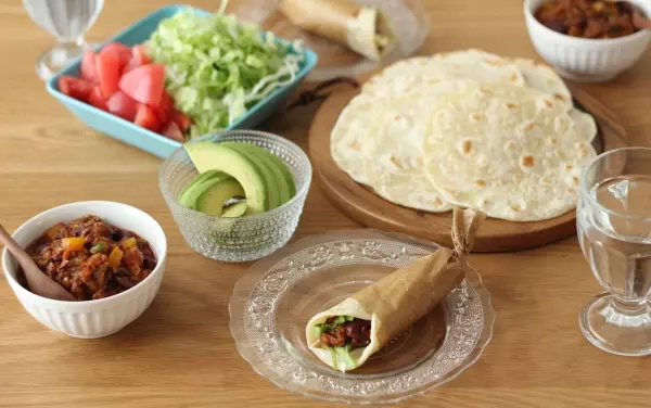 ゴールデンウィークのおもてなしに! 華やか&楽しい「具材いろいろトルティーヤ」