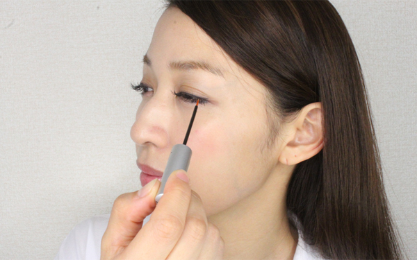 正しい使い方をしよう！　まつ毛美容液の偉大なるパワー【実践編】