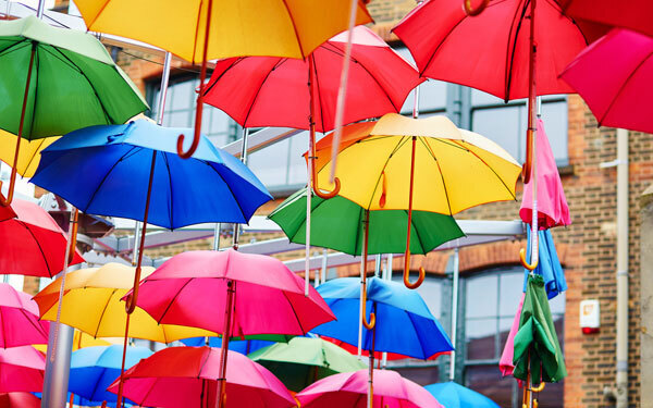 「梅雨のマメ知識」傘＆レインブーツを長く愛用するには