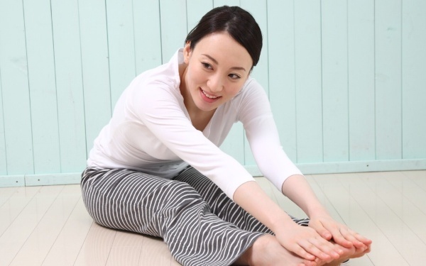 雨の日の通勤がラクになる！ 梅雨のファッション対策