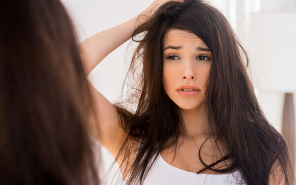 湿気から髪を守るスタイリング剤！ 悩み別の対処法