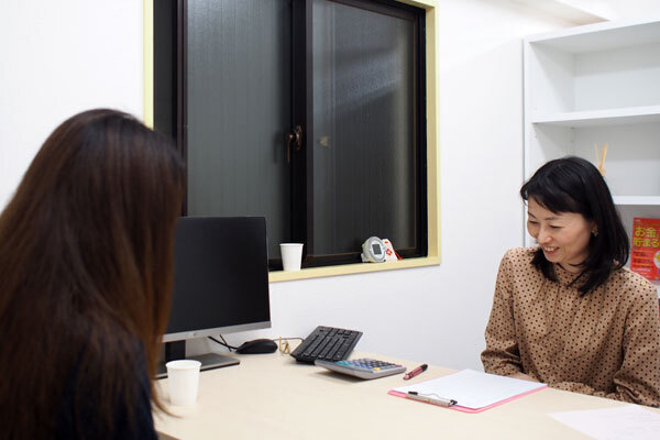 アラサーの一人暮らしで貯金はできる？タイプ別に手取りや家賃を公開！ 