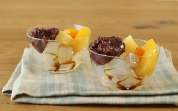 ダイエット中でもこれならOK! 自家製寒天でつくる簡単あんみつ