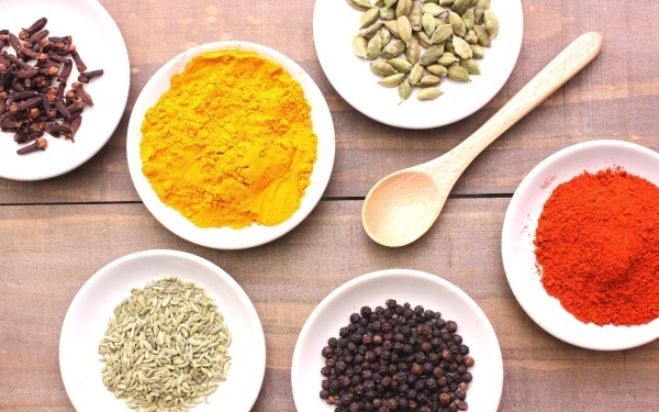 ブラックペッパーで水太りを解消！　ダイエット効果のあるスパイス4選