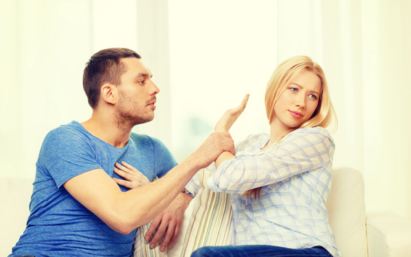 面倒な会話を人に嫌われずにかわす方法