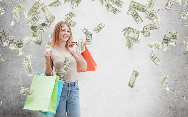 驚きの実態が発覚！　アラサ―女子のボーナスの使い道ランキング