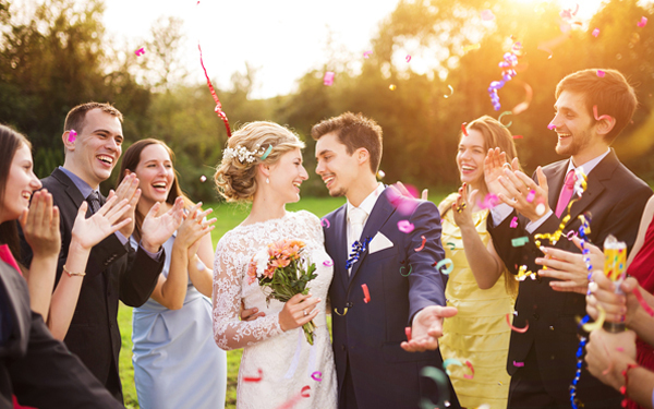 シンデレラはもうやめる。　結婚式の2次会で幸せをつかむ3つの方法