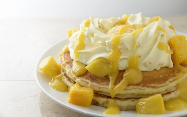 まるでハワイ!? お手軽リゾートで楽しめる至福の朝ごはん3選