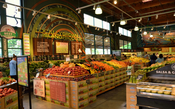 ハワイではスーパー巡りがマスト！ 7つのストアが揃う最旬エリア