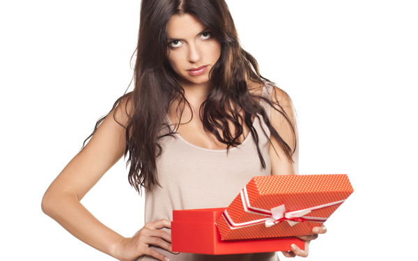 元彼からのプレゼントの扱いで運が変わる!? リサイクルショップ出しはNGではないらしい！