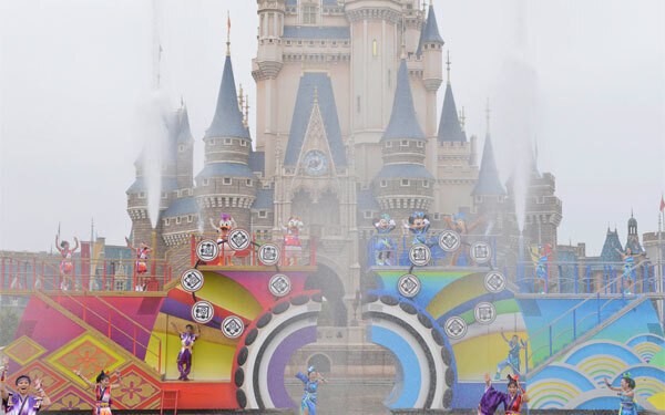 東京ディズニーリゾート、輝く夏のスペシャルイベントがスタート