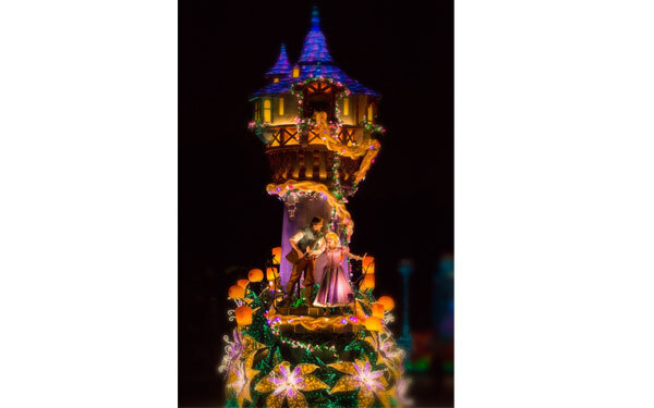 東京ディズニーリゾート、輝く夏のスペシャルイベントがスタート