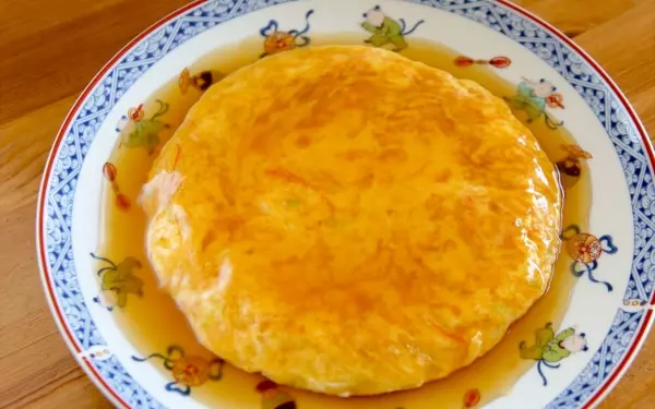 料理初心者はこれを作れ！　ねぎ油とカニカマで絶品かに玉