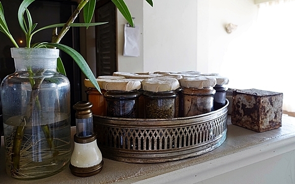 吉祥寺・宵の実でスパイスプレートと野菜のプレート！ 日常のひと時を過ごしてみて #おしゃれカフェ Vol.4