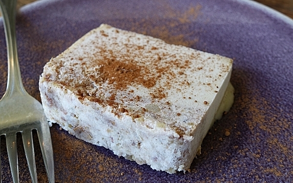 吉祥寺・宵の実でスパイスプレートと野菜のプレート！ 日常のひと時を過ごしてみて #おしゃれカフェ Vol.4