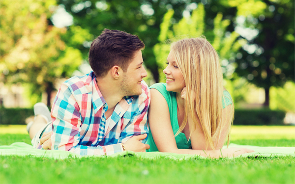 もう無駄にしない！　ハウツー本で恋愛を成功させた人が実践した3つのこと