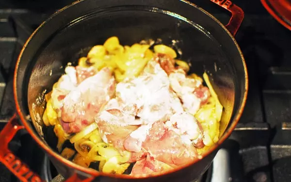 女子度がグッとアップする、ワインにもピッタルな白レバーの本格パテ