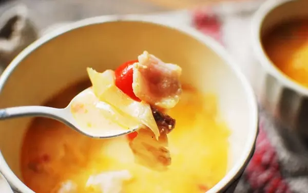 今の季節に最適、一気飲みしてしまう美味しさ「トマトミルク豚汁」