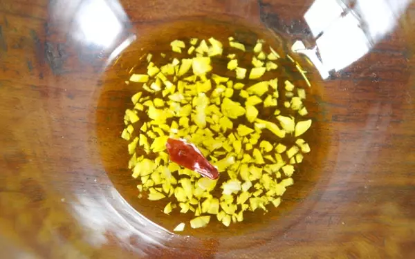 時間にブレがなくて簡単！レンジで絶品ペペロンチーノをつくる方法