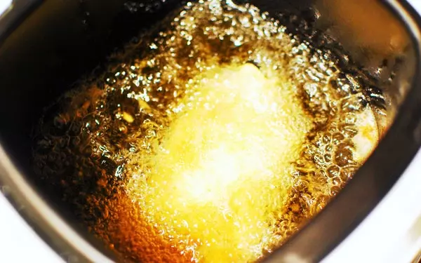 ジューシーで癖になる味わい「大葉と茄子のミルフィーユカツ」