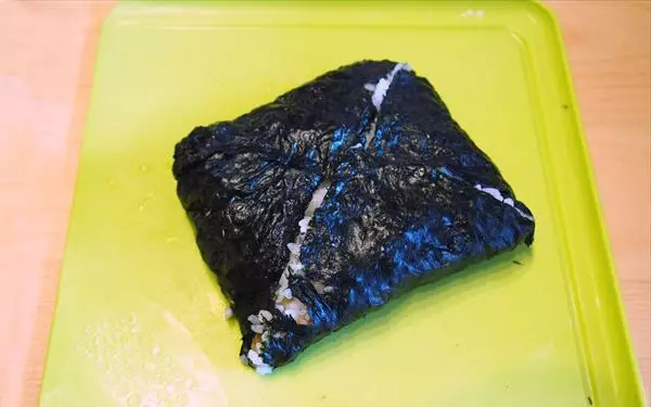 クッキングパパ発！　3分で完成する「おにぎらず」レシピ【ゆる精進料理】