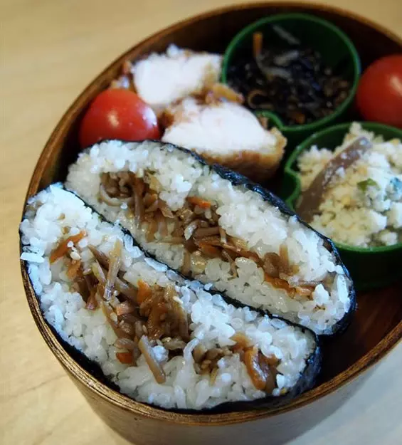 クッキングパパ発！　3分で完成する「おにぎらず」レシピ【ゆる精進料理】