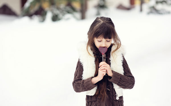 飲み会の苦手克服　「愛され人見知り」になる3つの方法