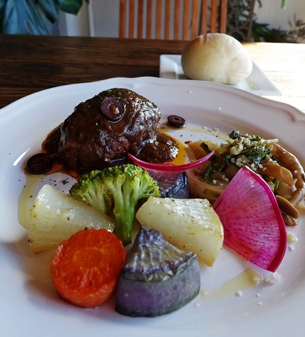 山中にたたずむエキゾチックなカフェ #葉山 #c:hord hayama antiques & bookcafe #おしゃれカフェ Vol.10