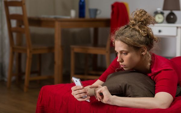 話題の格安SIMは本当にお得？　安くなる人の条件＆乗りかえかたを解説