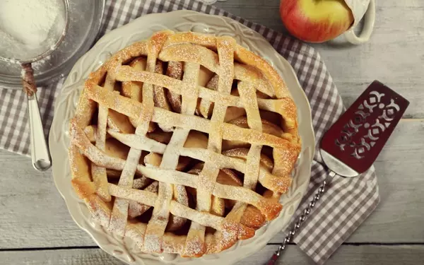 手作りアップルパイ