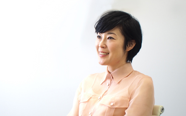 不倫の極意は「いききらないこと」 　R15指定ドラマ『裏切りの街』寺島しのぶインタビュー