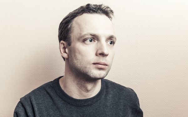 夫たちに聞いた！　結婚後に無口になる理由