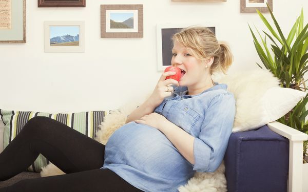 17㎏増の海外セレブも　妊娠中に太りすぎるのはなぜNGなの!?