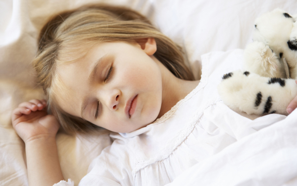 ひどい寝汗は病気かも?!　冬に寝汗をかく原因と改善方法