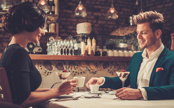 意外と知らない！　男性との食事で魅力的に見せる3つの作法