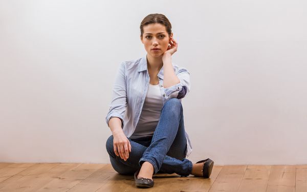 手持ちのデニムも有効活用！　春にオススメのファッションアイテムとは