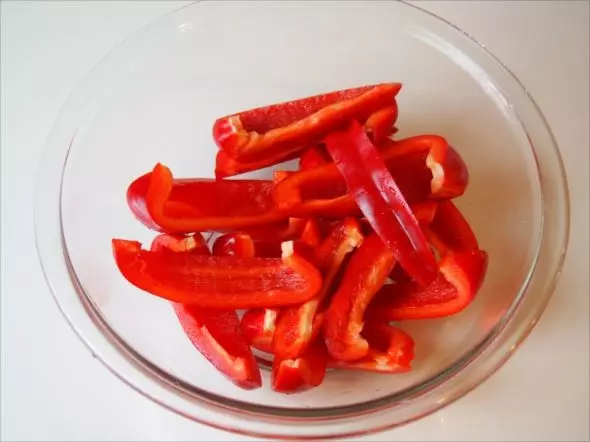切ったパプリカ