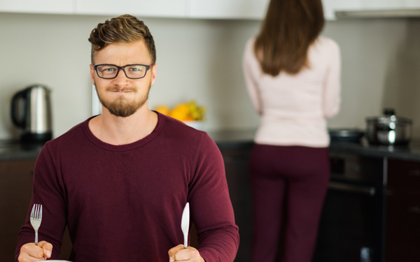 思ってたのと違う！　男子が彼女に作ってもらうと喜ぶ手料理とは