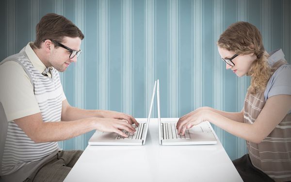 頻繁に遠征をするドルヲタは高所得者!?　「ヲタク男子」が恋人にオススメの理由